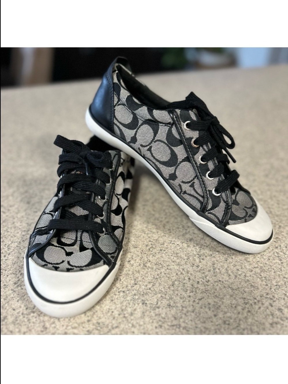 COACH Barrett Black/Gray Monogram Pattern Sneakers Size 8